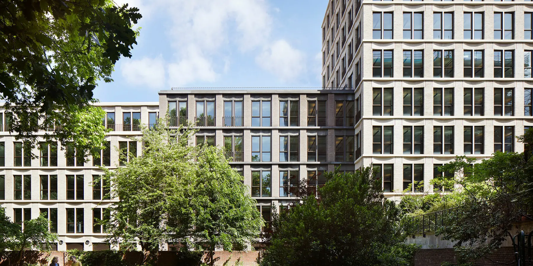 The Featherstone Building 4